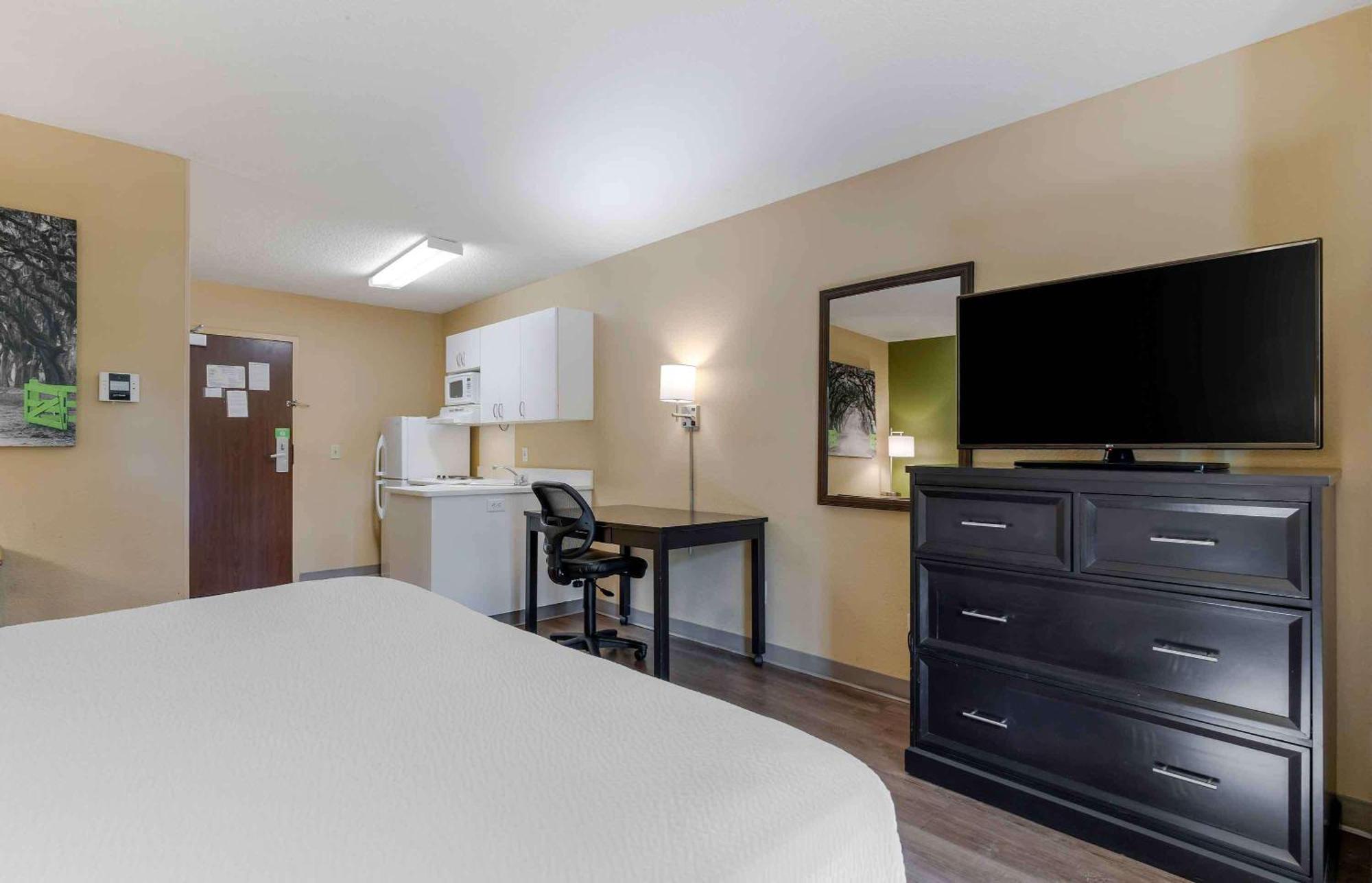 Extended Stay America Select Suites - Milwaukee - Waukesha Eksteriør billede
