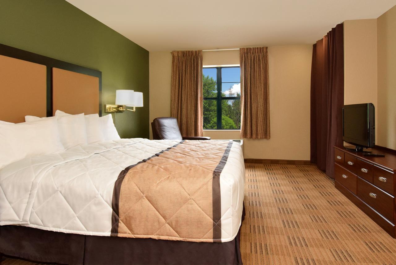 Extended Stay America Select Suites - Milwaukee - Waukesha Eksteriør billede