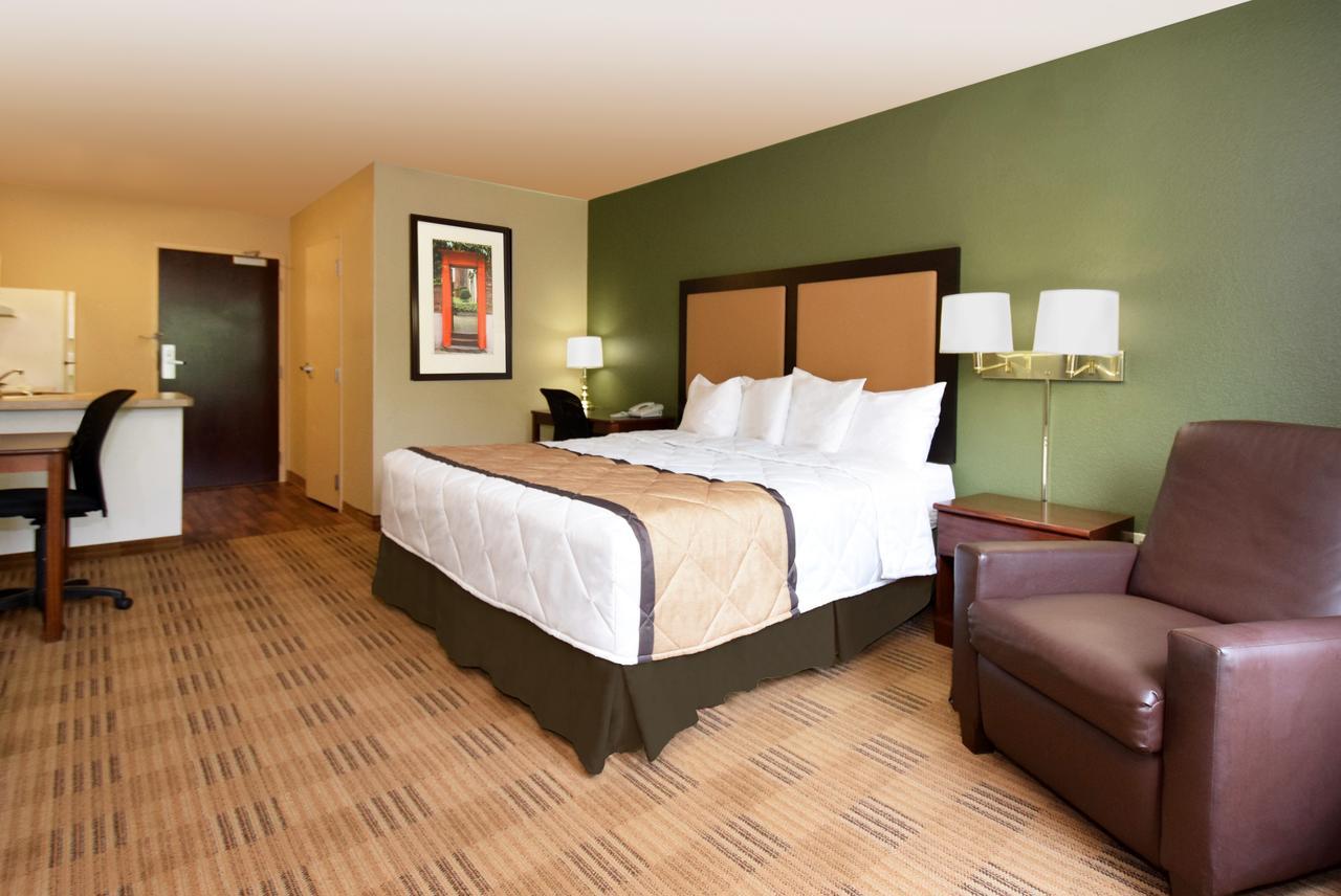 Extended Stay America Select Suites - Milwaukee - Waukesha Eksteriør billede